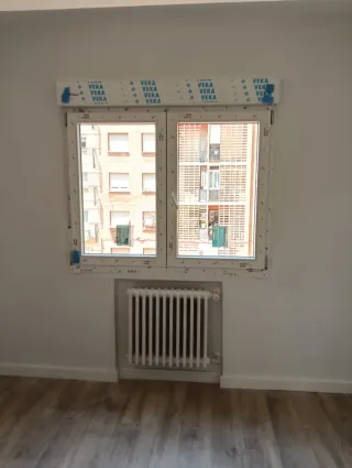 Todo en la tienda de materiales de construcción.