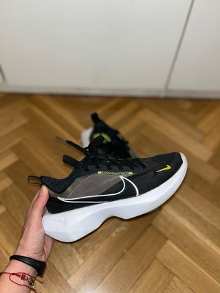 Nike Vista Lite Negro/Blanco