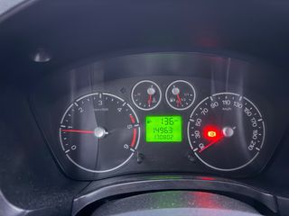 furgoneta Ford Tourneo caja cerrada