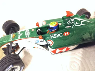 Scalextric JAGUAR F1 R3 - Mark Webber SEPANG NUEVO