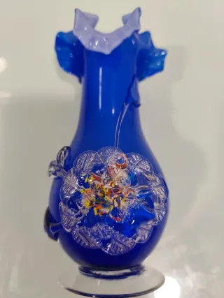 Jarrón azul cristal con borde ondulado