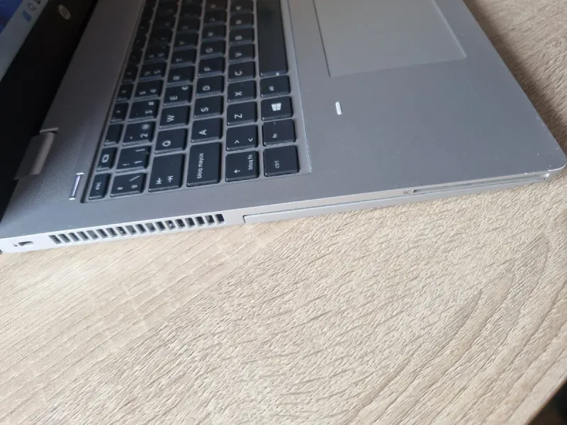 Ordenador HP i5 afbeelding 4