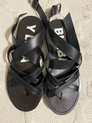 Sandalias Bimba y Lola Talla 40 Negras