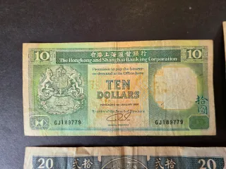 Lote Billetes Hong Kong 10, 20, 100 Dólares.