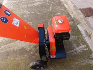 Biotrituradora Gasolina Hyundai HYAST15-H