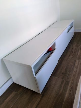 Mueble TV IKEA Besta Blanco con cristal