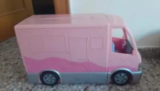Caravana Barbie rosa