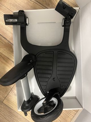 Carrito Bugaboo con patinete