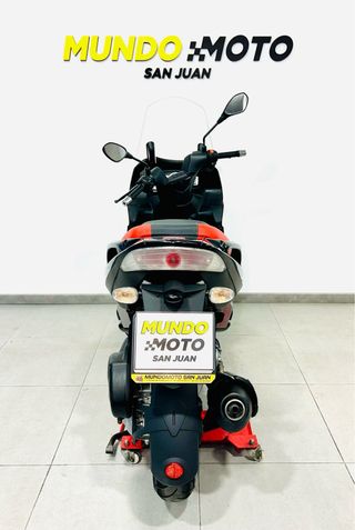 APRILIA SR MAX 300i