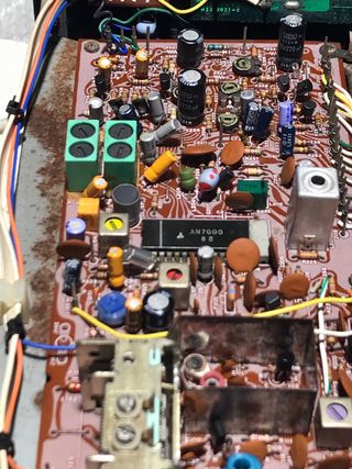 Receptor Estéreo Marantz 1530 AM/FM