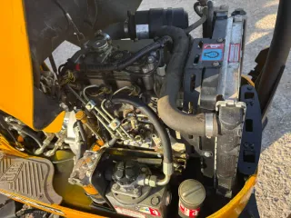 Mini excavadora JCB 8008 CTS