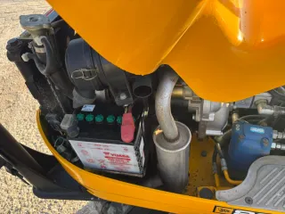 Mini excavadora JCB 8008 CTS