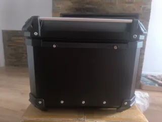 Top Case Aluminio 55L Negro.