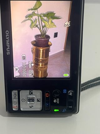 Olympus X-905 Cámara Digital Negra