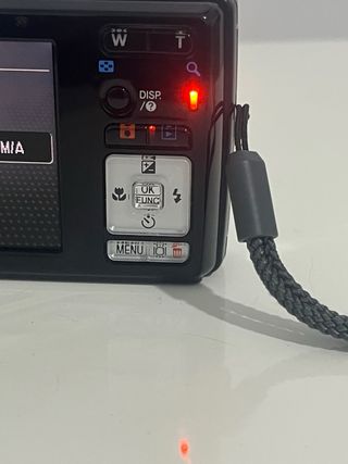 Olympus X-905 Cámara Digital Negra