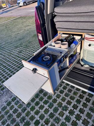 Furgoneta camperizada techo elevable