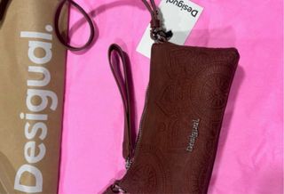 Bolso bandolera Desigual marrón