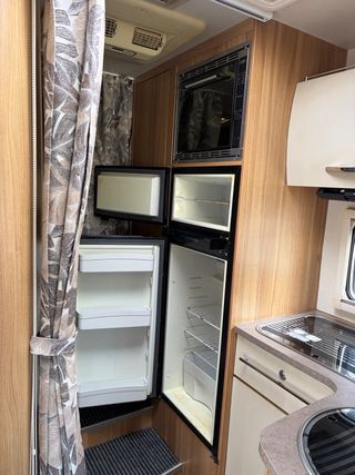 Challenger genesis 56 perfilada