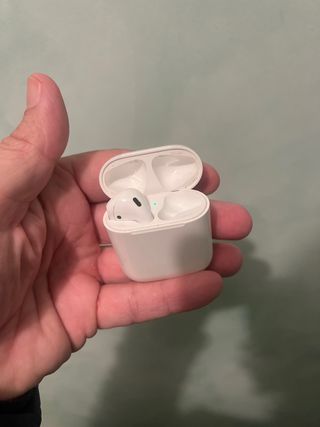 Airpods 4 + Airpods