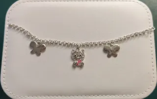 Collar y pulsera de Hello Kitty