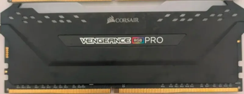 Corsair Vengeance RGB PRO DDR4 16GB
