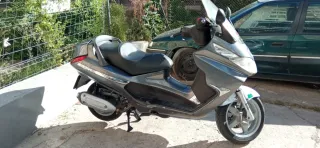 Maxi Scooter x8 Gris