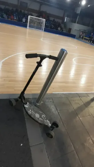 (NEGOCIABLE) Patinete oxelo de 4 ruedas