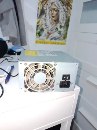 Ordenador para piezas: CPU, disipador...