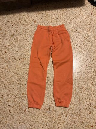 Chándal naranja grueso