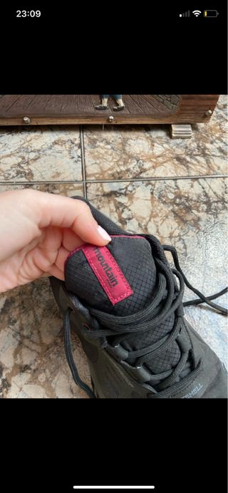 Zapatillas Trekking Mountain Pro Negras y Rosas