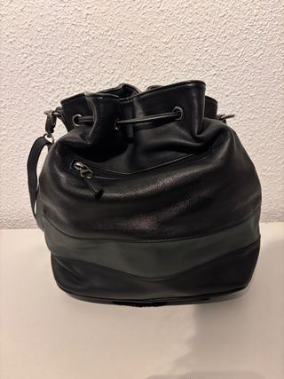 Bolso Pepe Jeans bombonera negro y verde
