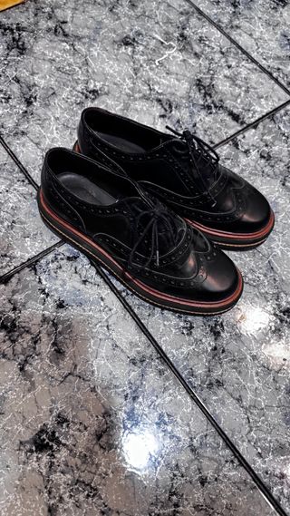 Zapatos de vestir Brogue negros