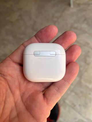 Airpods 4