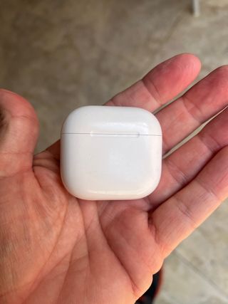 Airpods 4