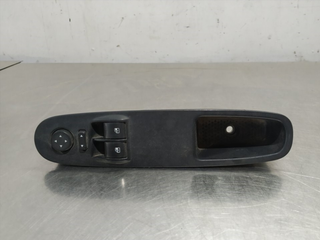 MANDO ELEVALUNAS DELANTERO IZQUIERDO FIAT III EVO