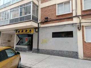 Vendo local-vivienda Juan XXIII