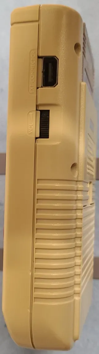 Consola portátil clásica Nintendo DMG-01