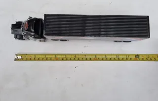 Camión matchbox Kenworth Harley Davidson 1:58