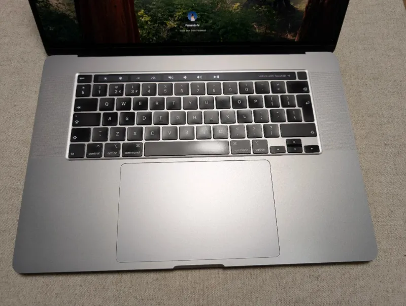 MacBook Pro 16 2019 i9 64GB afbeelding 5