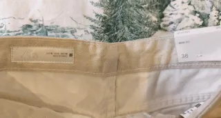 Zara Mom Fit Jeans Beige/Blanco Talla 36