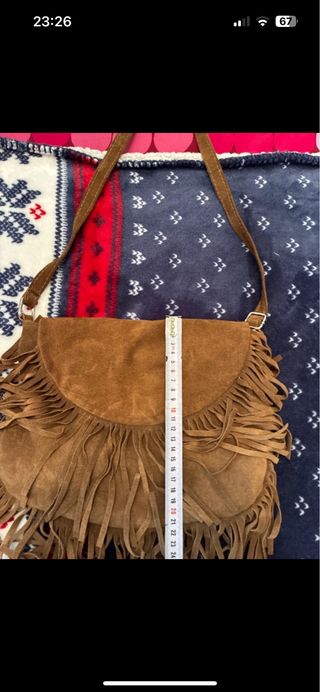 Bolso bandolera de piel con flecos