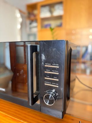 Microondas KOENIC KMWG 2322 DB 23L Grill