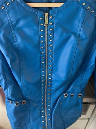 Cazadora Biker Azul Tachuelas Talla M