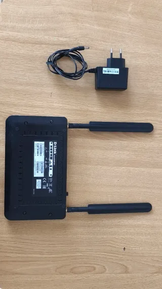 Router D-Link DWR-921 Router 4G LTE