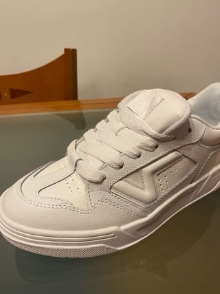 Zapatillas Vans Upland Blancas