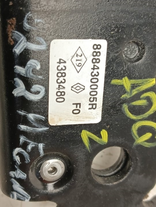 ENGANCHE CINTURON TRASERO CENTRAL RENAULT MEGANE