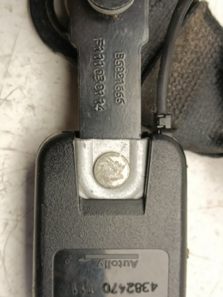 ENGANCHE CINTURON TRASERO CENTRAL RENAULT MEGANE