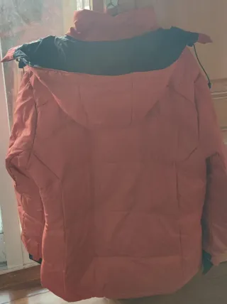 Abrigo de invierno relleno de plumón