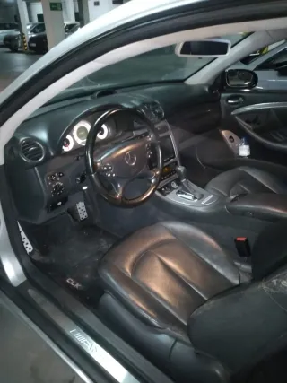 Mercedes-Benz  CLK 2004