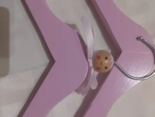 Lote 7 Perchas Madera Niña Rosas